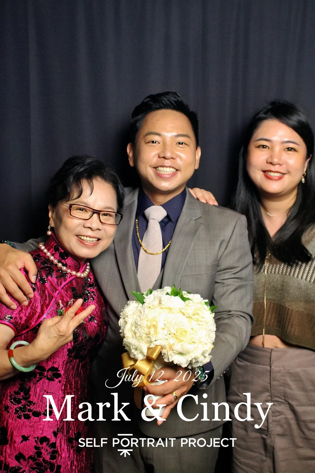 Mark & Cindy 婚禮 有邊框拍貼作品 — The Self-Portrait Project Taipei 台北拍貼
