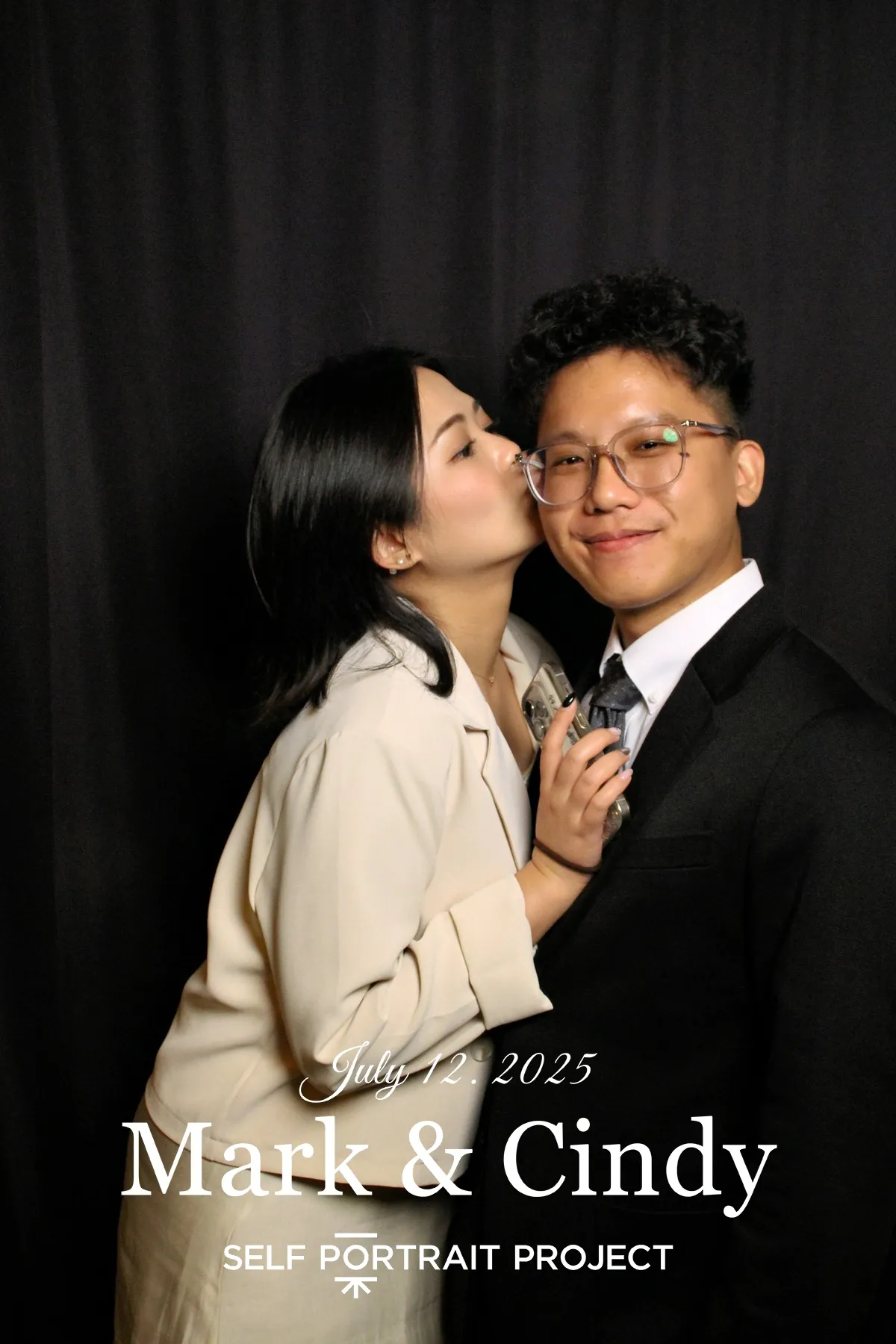Mark & Cindy 婚禮 有邊框拍貼作品 — The Self-Portrait Project Taipei 台北拍貼