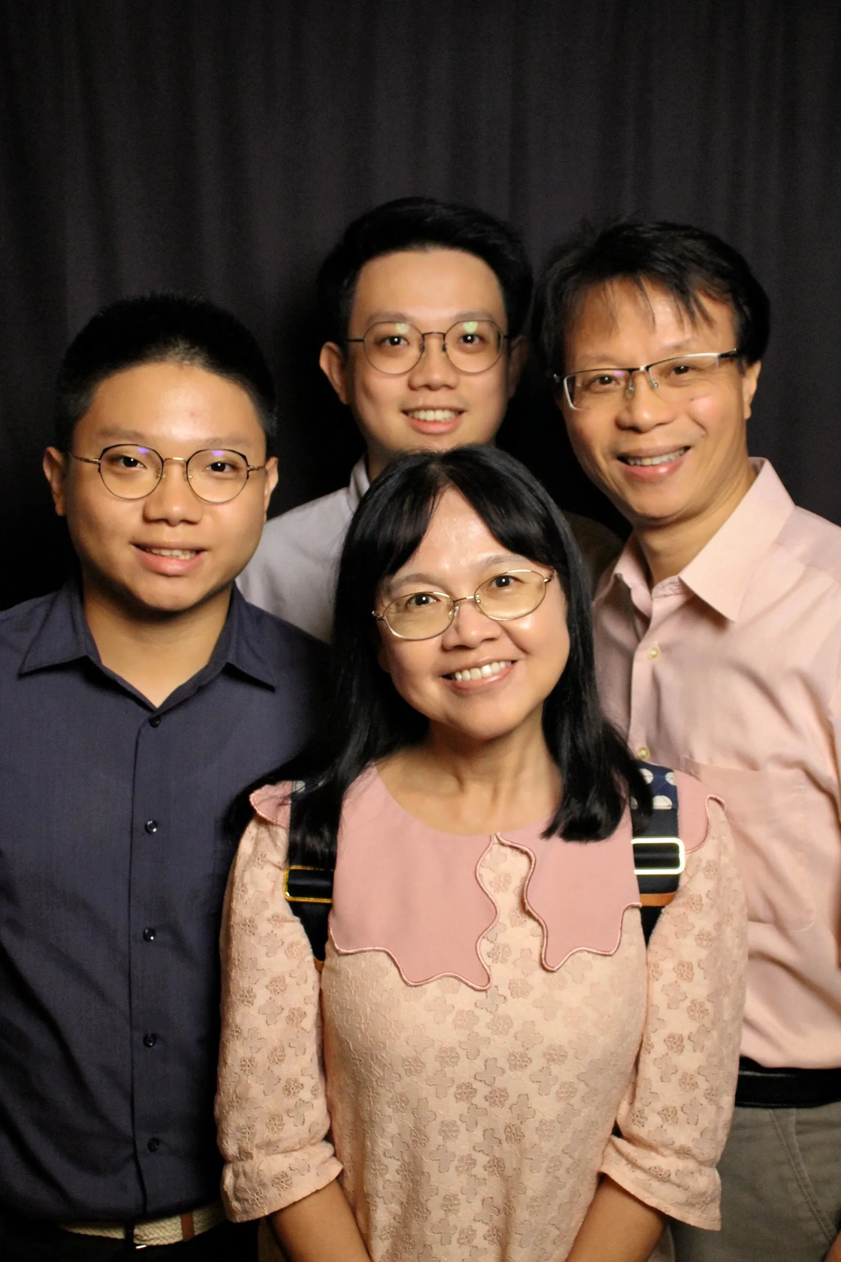 Mark & Cindy 婚禮 無邊框拍貼作品 — The Self-Portrait Project Taipei 台北拍貼
