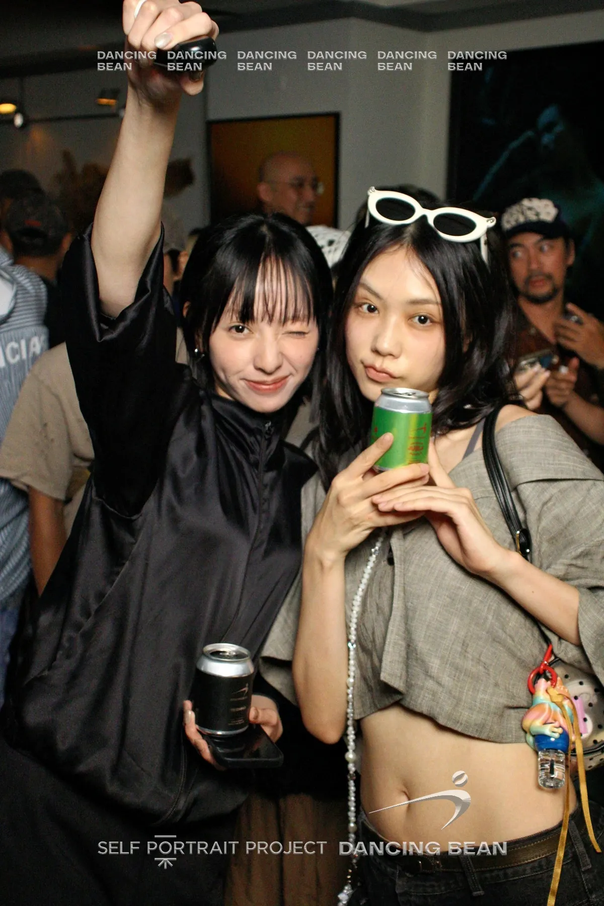 Dancing Bean 開幕派對 有邊框拍貼作品 — The Self-Portrait Project Taipei 台北拍貼