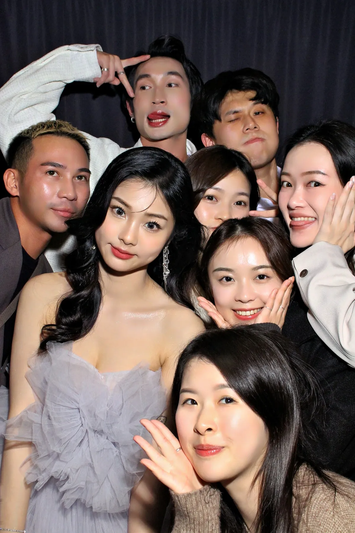 Ruby & Roy 婚禮 無邊框拍貼作品 — The Self-Portrait Project Taipei 台北拍貼